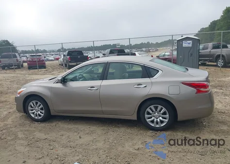 2013 Nissan Altima 2.5 S из США, поврежденный, VIN 1N4AL3AP8DC158234
